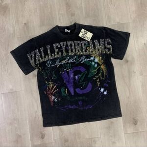 VALE FOREVER ENTER RHE DRAGON BLING TEE🐉